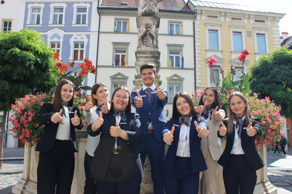 Verbundstudium Ausbildungsbeginn 01.09.2025 Studiumsbeginn Winter 26/